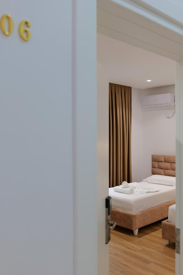Apartment Jon'a Sarande