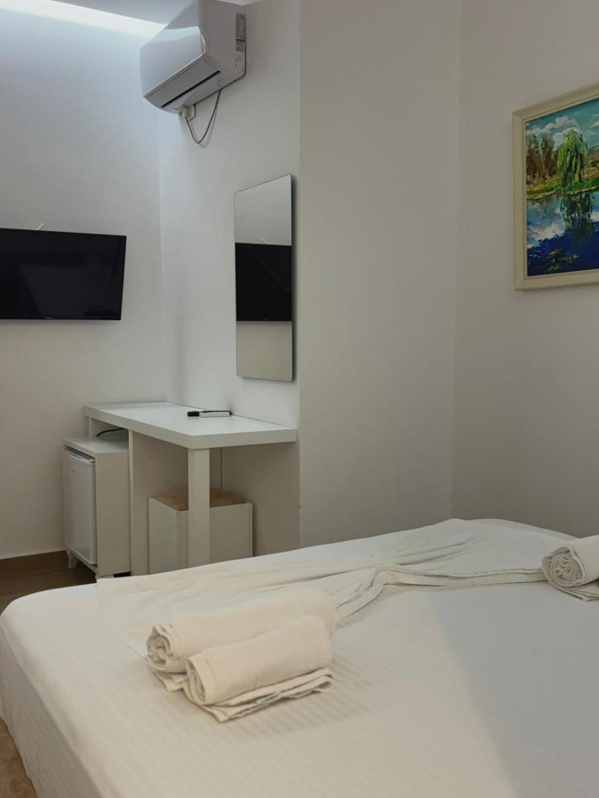 Apartment Jon'a Sarande